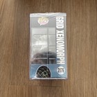 Funko Pop  Avp Grid Xenomorph Glow Le  2076 With Hard Stack Protector 1200 Pcs