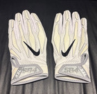 2016 New York Giants Adam Gettis  60 Game Worn   Used Gloves - Iowa Football Coa