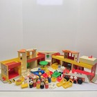 Vtg Fisher-price Little People Play Family Village  997 Near Complete W extras