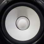  pair  Yamaha Hs7 Powered Studio Monitor Speakers  6 5  Inch  Black Works Great