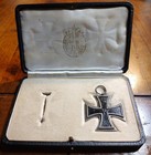 Wwi German Iron Cross 2nd Class In Rothe Jewelers Case