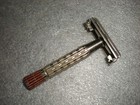Vintage Gillette Red Flare Tip E2 Super Speed Double Edge Safety Razor