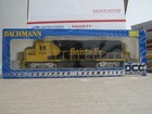 Ho Scale Model Train Set  Bachman Santa Fe Engine  Rolling Stock  Transformer