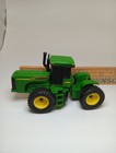 Ertl John Deere Tractor 4  Green G0517yl01