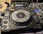 Pioneer Cdj-900 Pair  2  Professional Dj Multi Player Digital Turntable