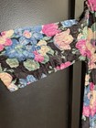 Vintage Women   s Floral Robe Size Small Quilt Stitching With 1 Pocket