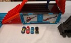 Hot Wheels Race Crate Track Builder 3 Stunts In 1 Set Portable Fth77 4 Cars Read