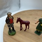 Vintage Barclay   Unbranded Lead Figures Lot Of 8 People And Animals