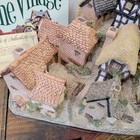 Mint Condition Vintage David Winter 1981   The Village   With Paperwork And Coa