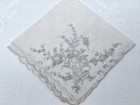 Lovely Vintage Madeira Floral Corner Scalloped Edge Hankie Free Ship