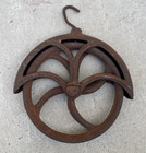 Antique Large Cast Iron Well Fender Pulley Wheel Rope Hoist Farm Tool  Steampunk