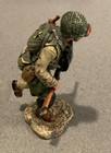 King   Country Dd48 Dd048 U s Army Rangers D-day Normandy Crouching On The Beach