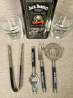 Jack Daniel s Tennessee Old No  7 Whiskey Glasses  Collectible Tin   Barware Set