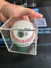             johnny Damon Autographed Official Mlb Baseball W  Beckett Coa            