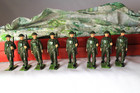 W  Britain 1858 Infantry Soldiers In Action Set  v24 W  Box Lead Soliders