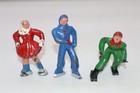 Vintage Barclay   Manoil Lot Of  5  Figures Skating   Skiing 