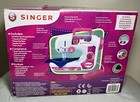 The Singer Easy Stitch Toy Sewing Machine  a2213