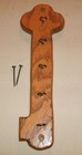 Retro Wooden Vtg Skeleton Key Shape 5 Hooks Keys Wood Hook rack Hanging Wall Art
