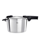 Fissler Vitaquick Premium Pressure Cooker 4 8 Q With Steamer Insert Incl  Tripod