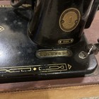 Beautiful 1955 Vintage Singer 99k Sewing Machine  W  Case Works Great  Ek957134