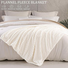 Exclusivo Mezcla Fleece Throw Blanket For Couch  Extra Large Fuzzy Ivory Bed Bla
