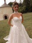 2026 Luxury White A-line Lace Wedding Dresses Sweetheart Customized Bridal Gowns