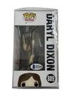 Funko Pop Signed Daryl Dixon Figure  el1127912 