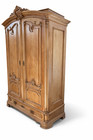 Beautiful Antique French-style Armoire     Hand-carved Solid Wood  Warm Honey Oak