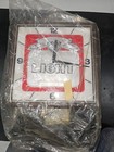 Nos Vintage 1982 Man Cave Bar  Light Budweiser Beer Lighted Sign Light-up Clock