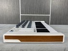 Arturia 230501 Minilab Mkii 25 Slim Keyboard Controller W  Usb Cord Plug   Play
