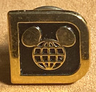 Very Rare Disney Cast Member Golden D   Mickey Head Icon Executive   Manager Pin