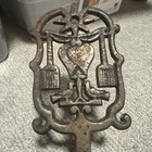 Vintage Cast Iron Trivet Wilton J z h  Griswold Made In Usa