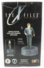 Dark Horse - The X-files Fight The Future Agent Fox Mulder 12  Statue - 1998