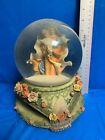 Mary And Baby Jesus  Musical Snow Globe  - 8 1 2 Tall 