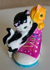 Vintage Lisa Frank Kittens In Sneaker Figurine Lfi Cat Miniature Collectible