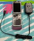 Motorola Razr Flip Phone Pink Vintage   Charger - Needs Battery