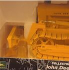 1 16 Ertl  john Deere  Model 1010 Crawler Dozer Collector Edition Nib