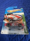 2011 Hot Wheels Datsun 240z Super Treasure Hunt  color Variation 