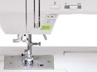 Singer 9960 Quantum Stylist    Sewing Machine Pre-owned