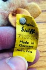 Vintage Steiff Stuffed Animal Wool Pom Pom Rabbit 7132 04 Ear Button Tag Plush