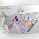 Clinique Christmas Set 8 Pieces Day To Night Skin Care   new In Box 