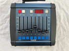 Universal Wireless 512-ch Dmx Transmitter Portable Desk  8x Fader -truled