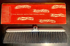 Vintage Nos Milwaukee Dustless Speed Sweep Broom Head Brush 18 Inch - 1980 s