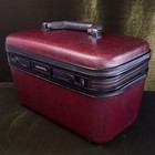 Vintage Lancaster Train Case    9763   like    new Condition