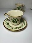 2x Lenox Holiday Christmas Tree Ornament Holly Berry Tea Cups And Saucers