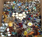 20 Big Pounds Lbs Jewelry Lot Vintage Mod Junk Craft   Good Resell Tangles