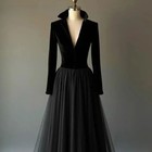 Black Velvet Evening Dresses V-neck Floor Length A-line Long Sleeves Prom Gowns