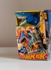 Hot Wheels City Attacking Shark Escape Track Set W  Car   Action Playset   New