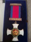 Distinguished Service Order  G v r Medal