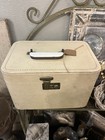 Sweet 1950s Ivory   Pink Vanity Train Case Luggage Oh  So Shabby Chic